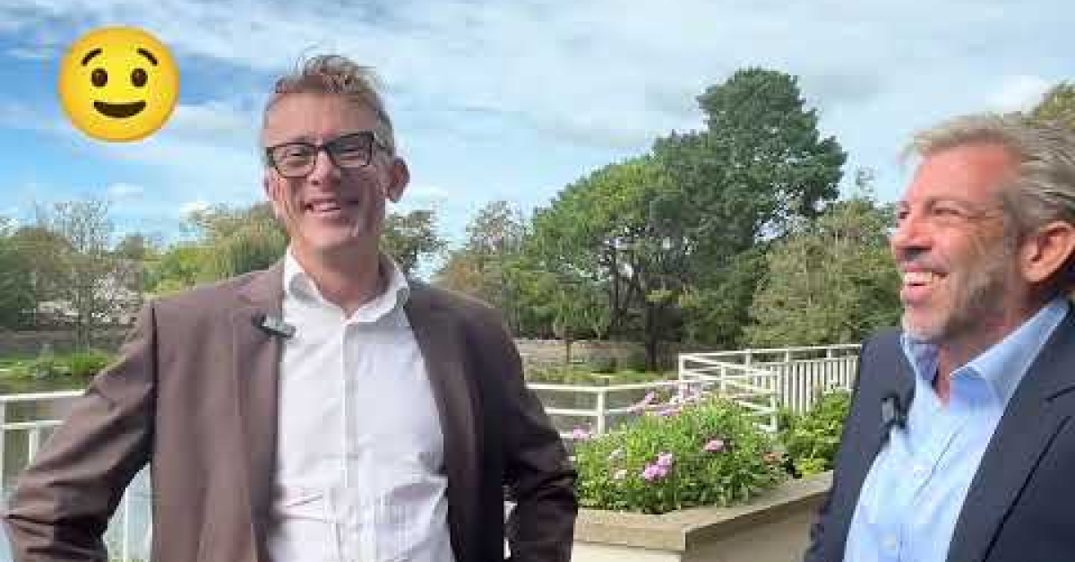 Embedded thumbnail for Airmic TV: If Captives Were an Emoji… 