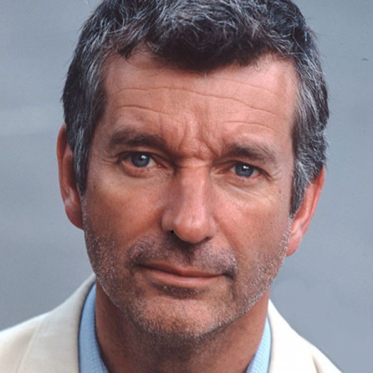 Comedian Tony Hawks